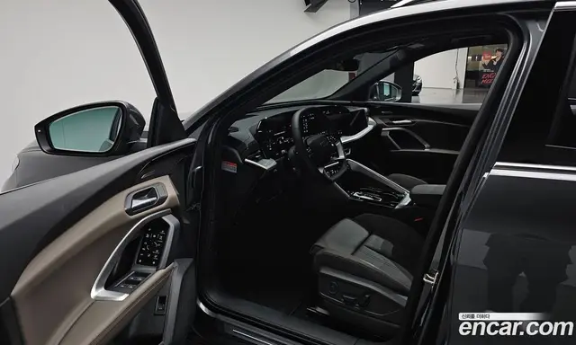 Audi Q5 2025 2.0 автомат (гидро), миниатюра 12