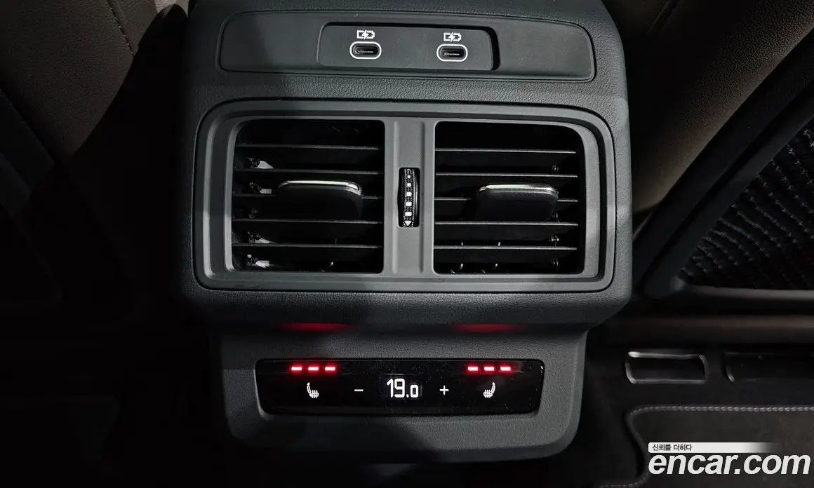 Audi Q5 2025 2.0 автомат (гидро), фото 32