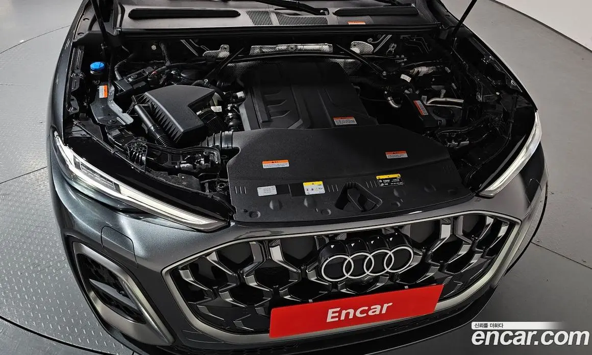 Audi Q5 2025 2.0 автомат (гидро), фото 5