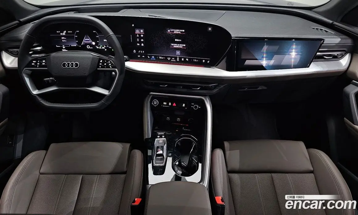 Audi Q5 2025 2.0 автомат (гидро), фото 9