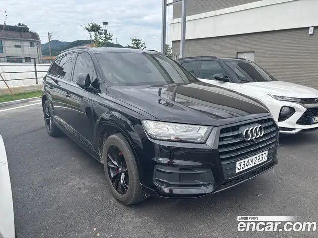 Audi Q7 2019 2.0 автомат (гидро), миниатюра 2