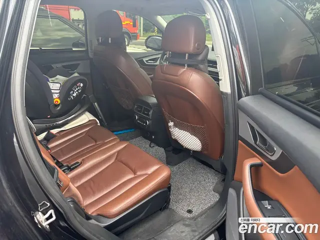 Audi Q7 2019 2.0 автомат (гидро), миниатюра 9
