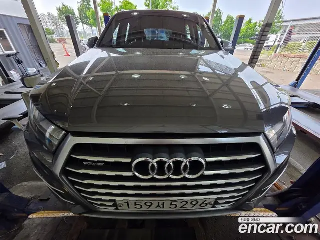 Audi Q7, 2019, 122 880 км