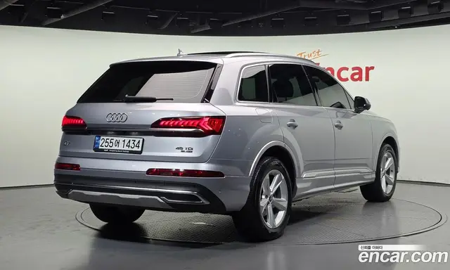 Audi Q7 2022 3.0 автомат (гидро), миниатюра 2
