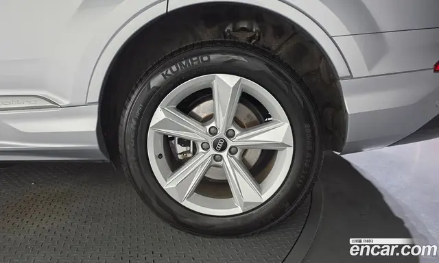 Audi Q7 2022 3.0 автомат (гидро), миниатюра 7