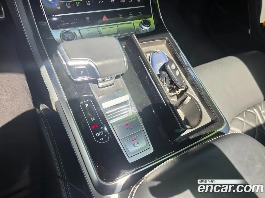 Audi Q8 2021 3.0 автомат (гидро), фото 13