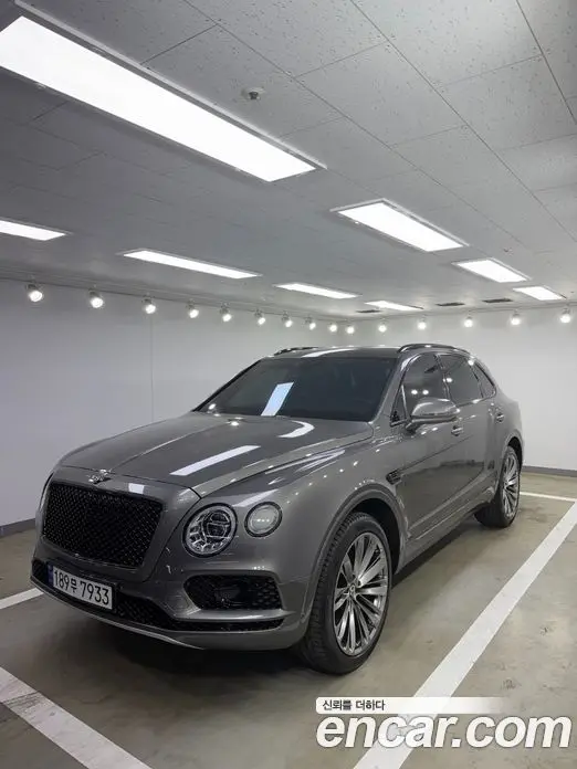 Bentley Bentayga 2017 6.0 автомат (гидро), миниатюра 2 Bentley Bentayga 2017 6.0 автомат (гидро), миниатюра 2