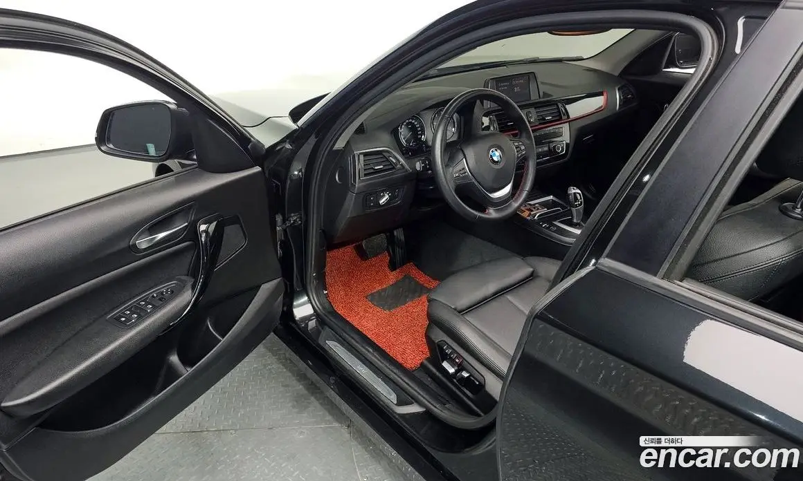 BMW 1 серия 2018 2.0 автомат (гидро), фото 11