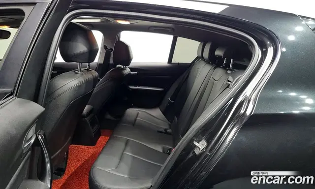 BMW 1 серия 2018 2.0 автомат (гидро), миниатюра 12