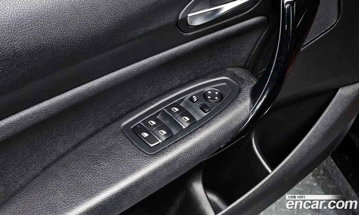 BMW 1 серия 2018 2.0 автомат (гидро), фото 18