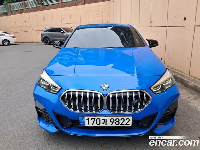 BMW 2 серия, 2023, 40 100 км
