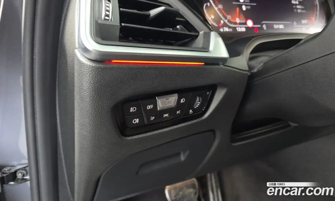 BMW 3 серия 2019 2.0 автомат (гидро), фото 30
