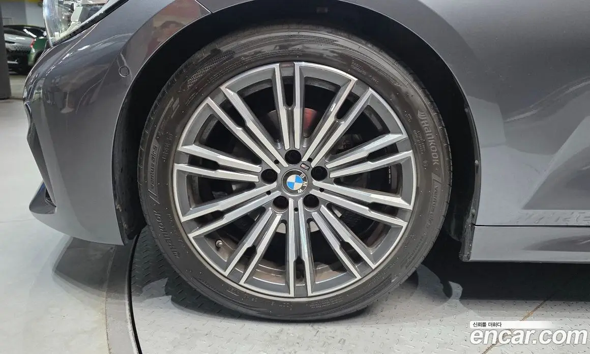 BMW 3 серия 2020 2.0 автомат (гидро), фото 5