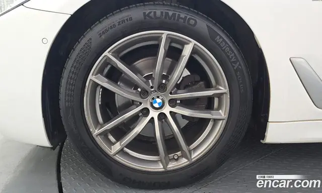 BMW 5 серия 2018 2.0 автомат (гидро), миниатюра 5
