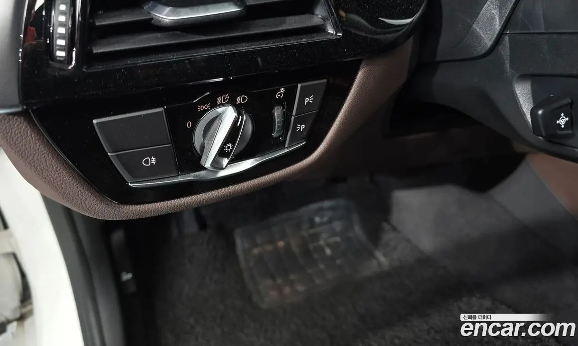 BMW 5 серия 2021 2.0 автомат (гидро), фото 26