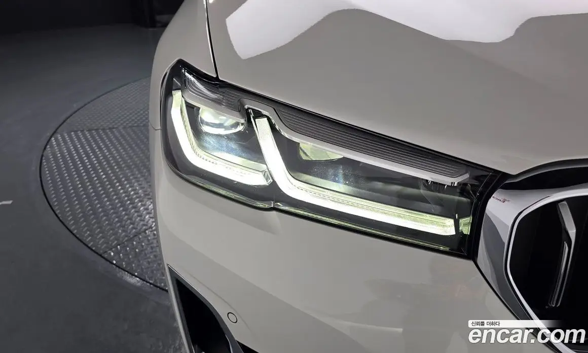 BMW 5 серия 2021 2.0 автомат (гидро), фото 8