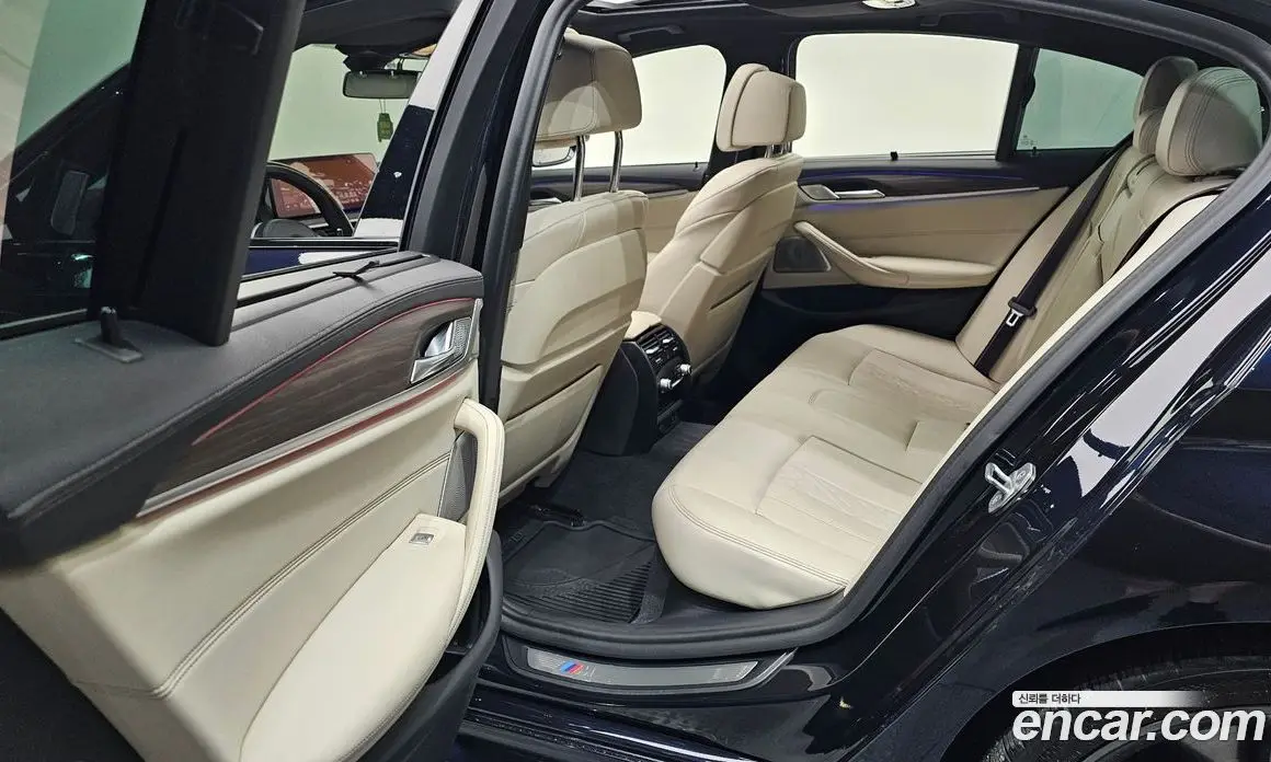 BMW 5 серия 2021 4.4 автомат (гидро), фото 18