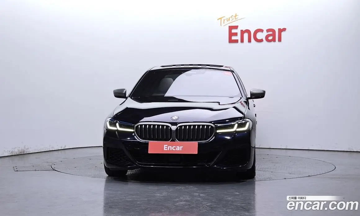 BMW 5 серия 2021 4.4 автомат (гидро), фото 3