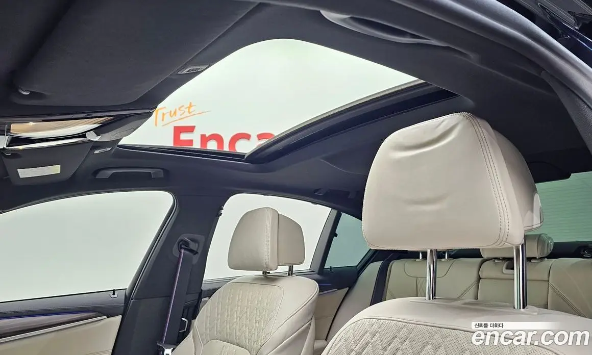 BMW 5 серия 2021 4.4 автомат (гидро), фото 25