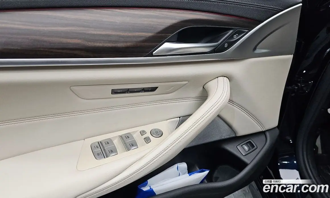 BMW 5 серия 2021 4.4 автомат (гидро), фото 27