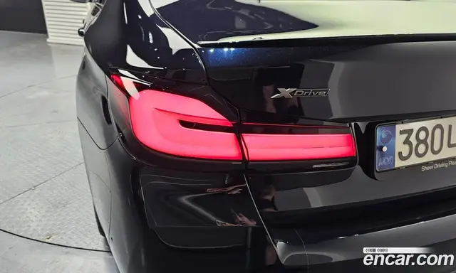 BMW 5 серия 2021 4.4 автомат (гидро), миниатюра 9