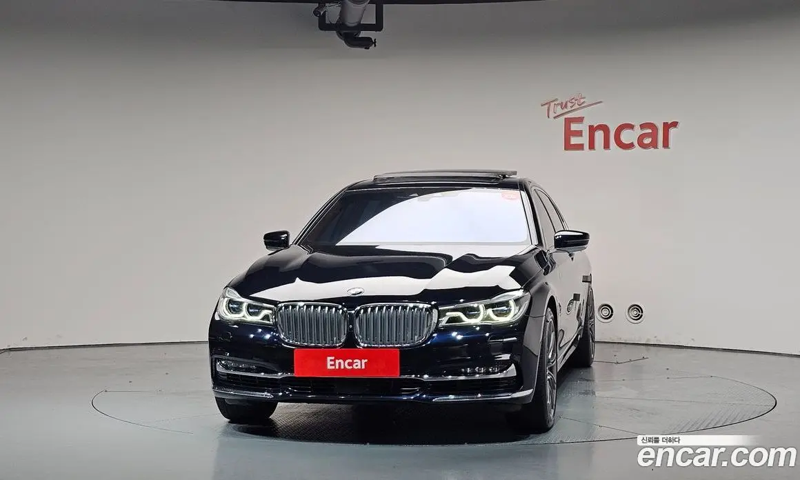 BMW 7 серия 2017 4.4 автомат (гидро), фото 3