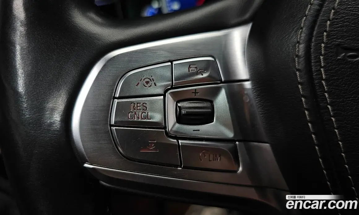 BMW 7 серия 2017 4.4 автомат (гидро), фото 31