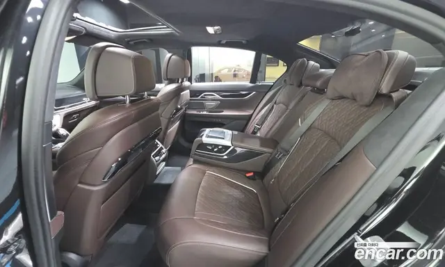BMW 7 серия 2021 3.0 автомат (гидро), миниатюра 12