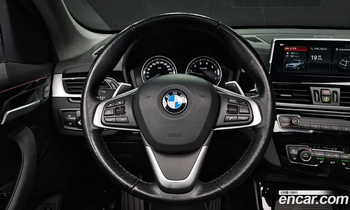 BMW X1 2022 2.0 автомат (гидро), фото 18