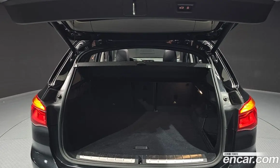 BMW X1 2022 2.0 автомат (гидро), фото 31