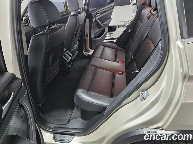 BMW X3 2013 2.0 автомат (гидро), миниатюра 12