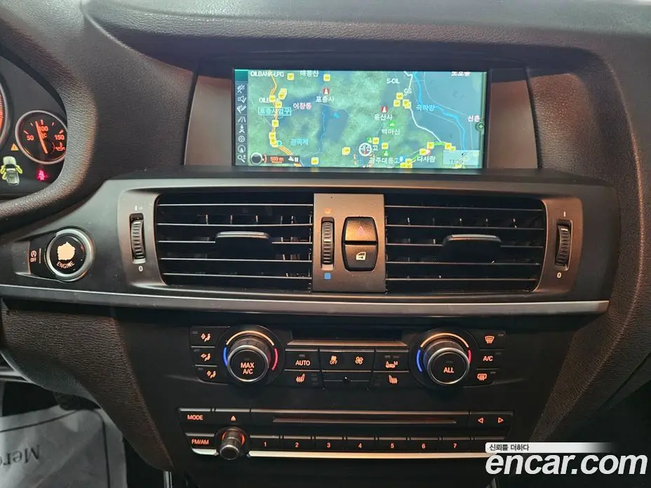 BMW X3 2013 2.0 автомат (гидро), фото 17