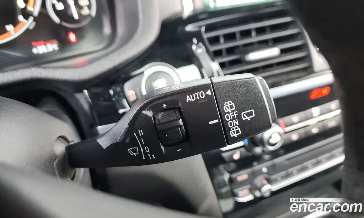 BMW X3 2015 2.0 автомат (гидро), фото 17
