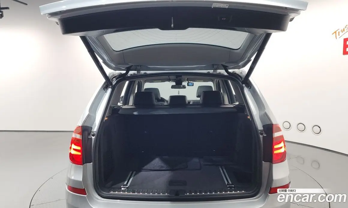 BMW X3 2015 2.0 автомат (гидро), фото 20