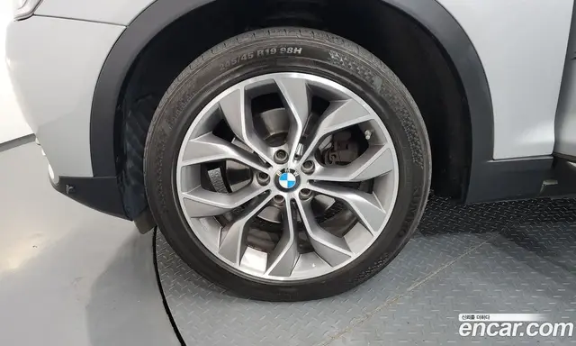 BMW X3 2015 2.0 автомат (гидро), миниатюра 5