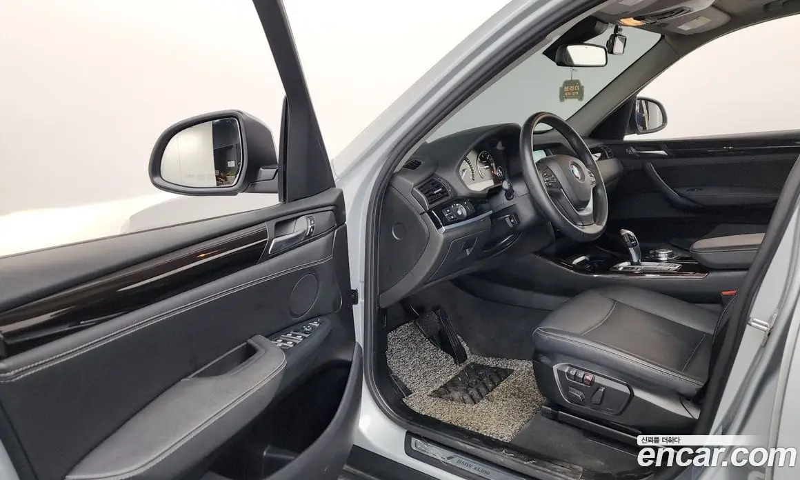 BMW X3 2015 2.0 автомат (гидро), фото 10
