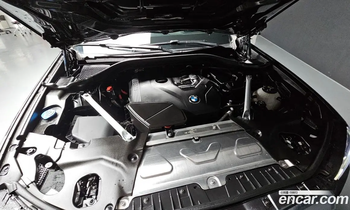 BMW X3 2024 2.0 автомат (гидро), фото 6