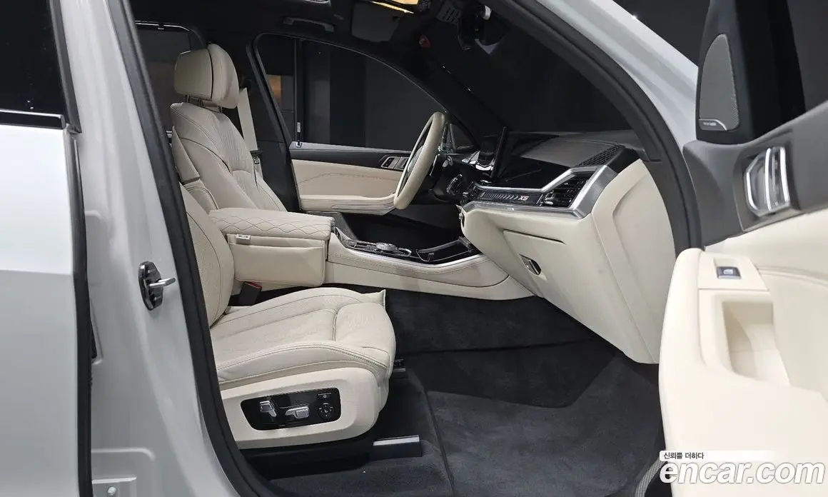 BMW X5 2025 3.0 автомат (гидро), фото 16