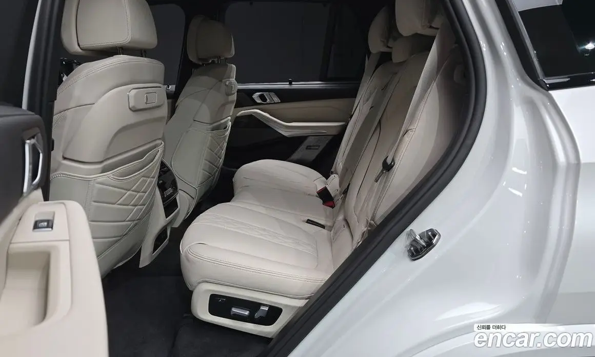BMW X5 2025 3.0 автомат (гидро), фото 18