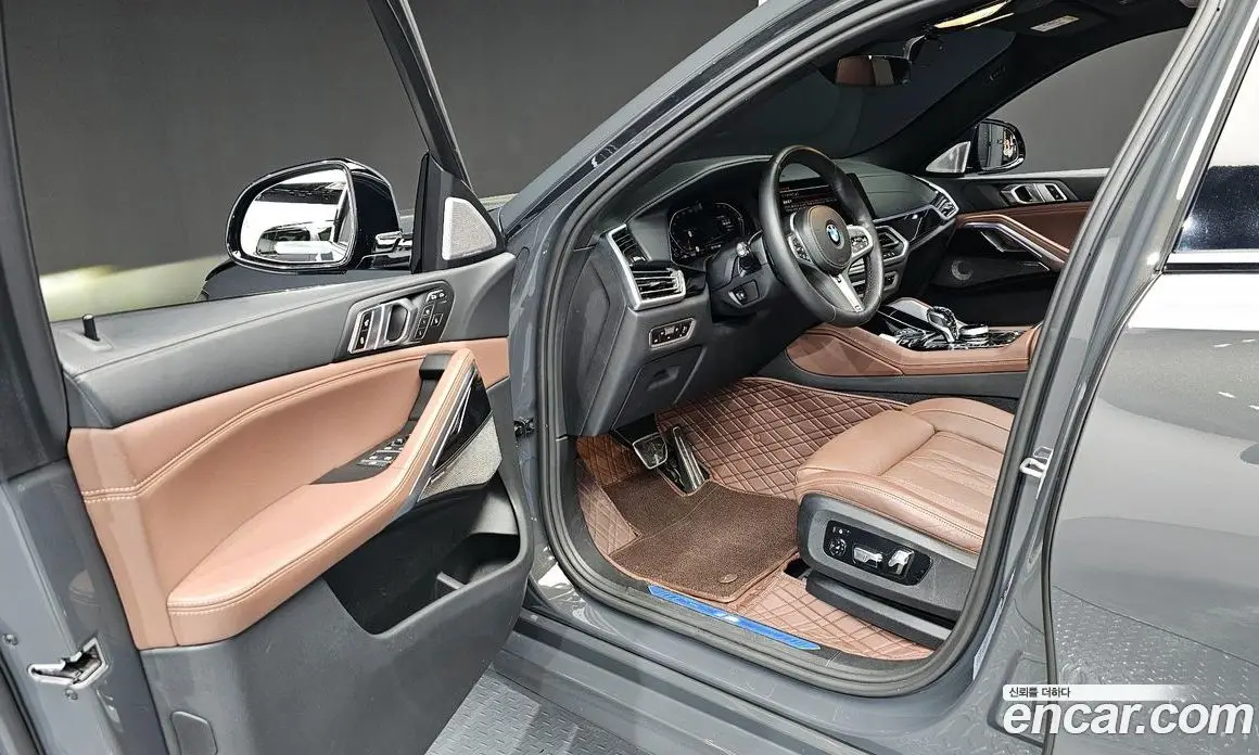 BMW X6 2022 3.0 автомат (гидро), фото 13