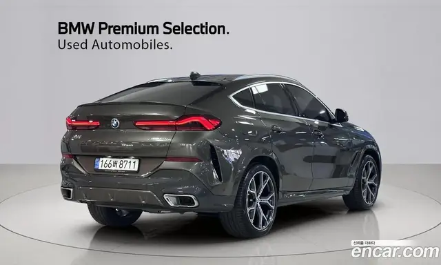 BMW X6 2023 3.0 автомат (гидро), миниатюра 2