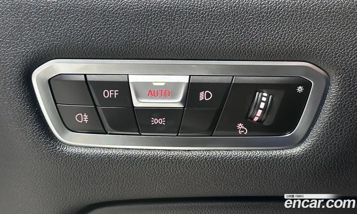 BMW X6 2023 3.0 автомат (гидро), фото 15