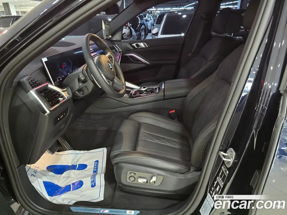 BMW X6 2025 3.0 автомат (гидро), фото 11