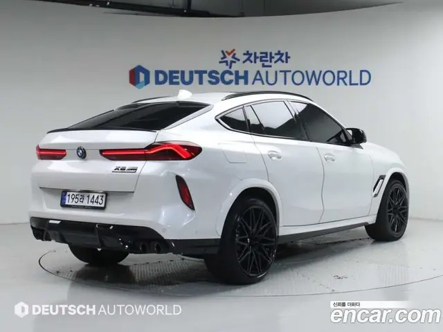 BMW X6M 2021 4.4 автомат (гидро), миниатюра 3