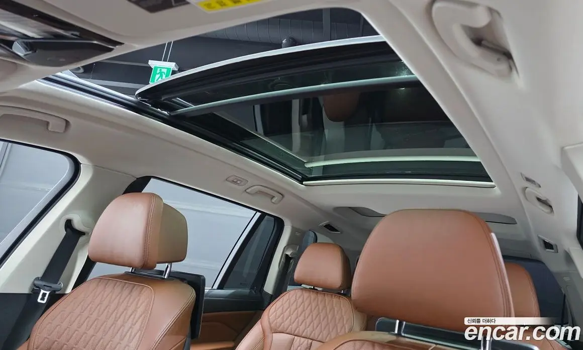 BMW X7 2019 3.0 автомат (гидро), фото 18