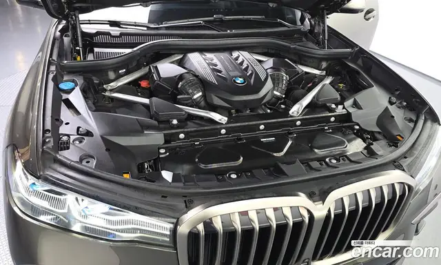 BMW X7 2022 4.4 автомат (гидро), миниатюра 5