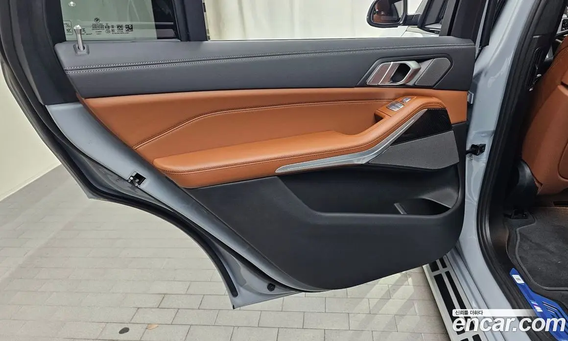 BMW X7 2024 3.0 автомат (гидро), фото 15