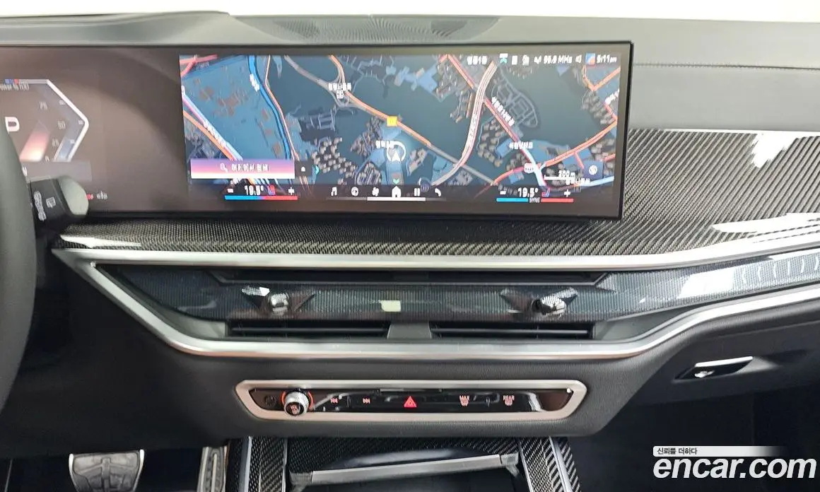 BMW X7 2024 3.0 автомат (гидро), фото 20