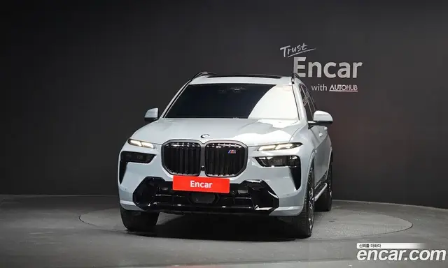 BMW X7 2024 3.0 автомат (гидро), миниатюра 3