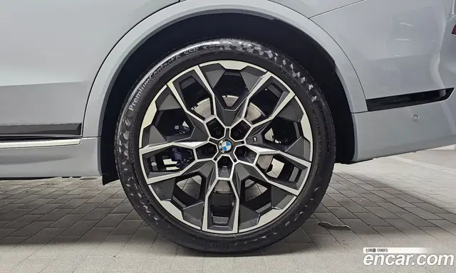 BMW X7 2024 3.0 автомат (гидро), миниатюра 7
